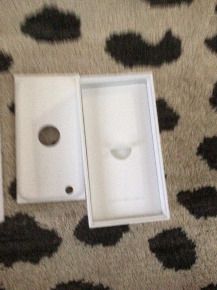 apple iphone 6S box ONLY Empty