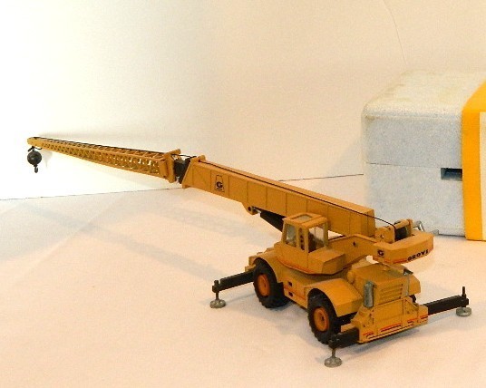 Die Cast Grove RT 760 (NZG 149 Model) Crane