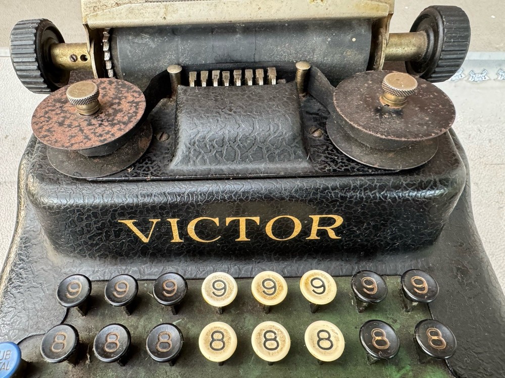 VICTOR Adding Machine Vintage 1920's Working