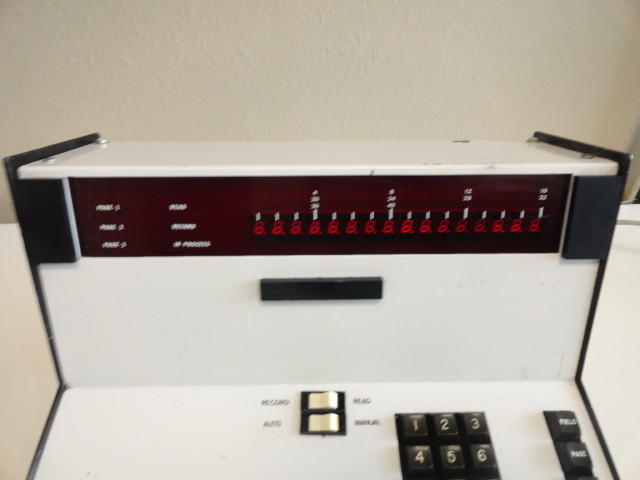 Shelf17: Elcom Industries A16ER-HE Record / Read scanner