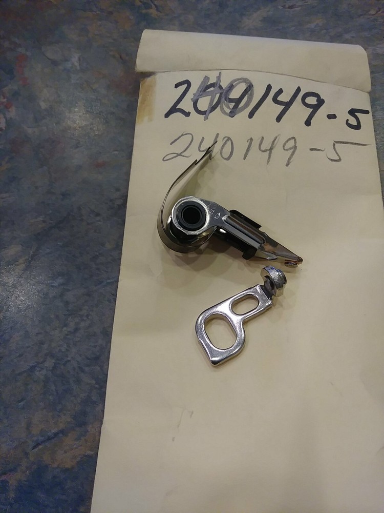 Volvo 240149-5 Breaker Points