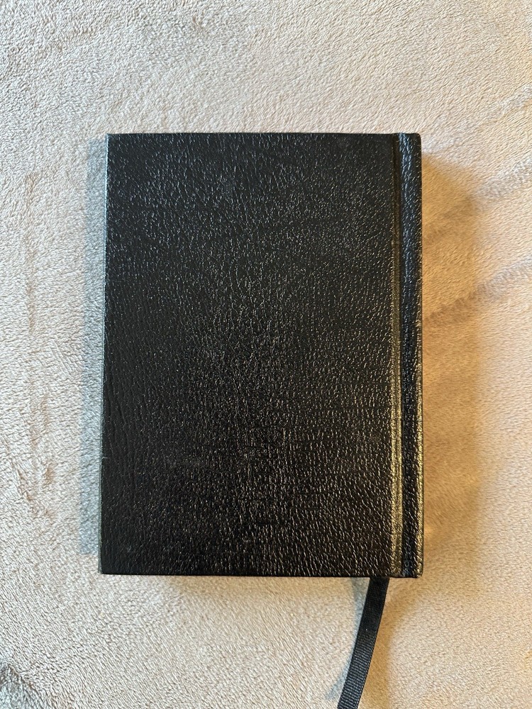 The Witch Hunters Handbook Warhammer Fantasy Black Library Lore Leather OOP