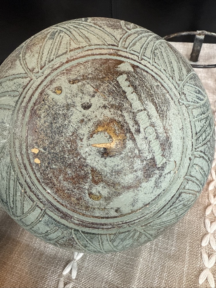 Vintage Chinese Squat Pot On Stand