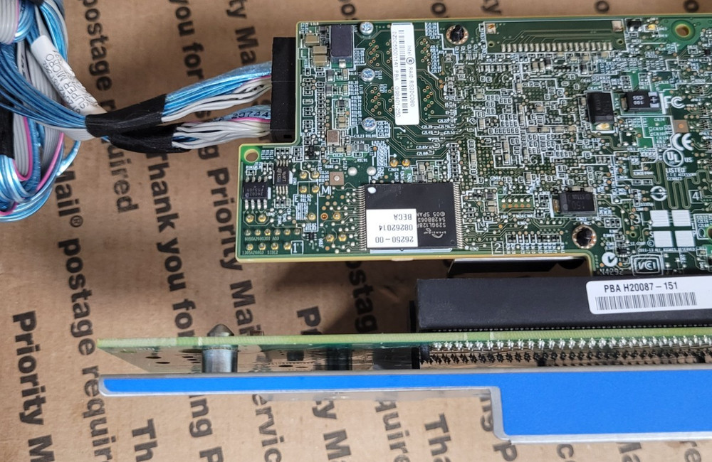 Intel RS3DC080 Raid Controller PBA G98401-250 FullHeight W/H18286-003A RISER