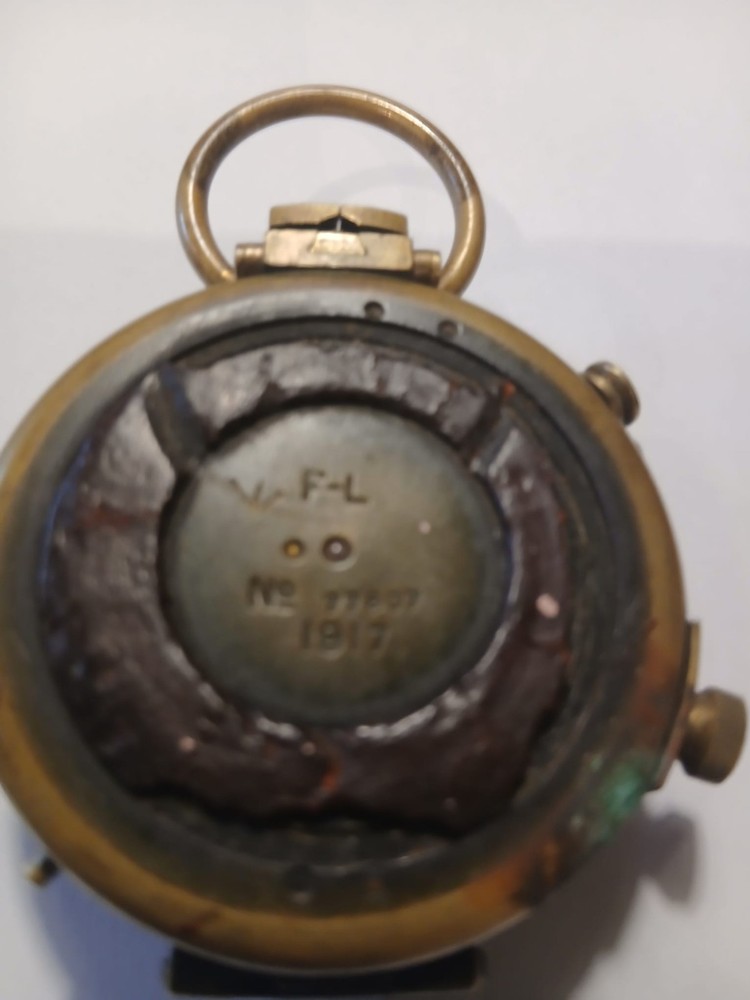 WW1 BRITISH ARMY PRISMATIC COMPASS DATED 1917