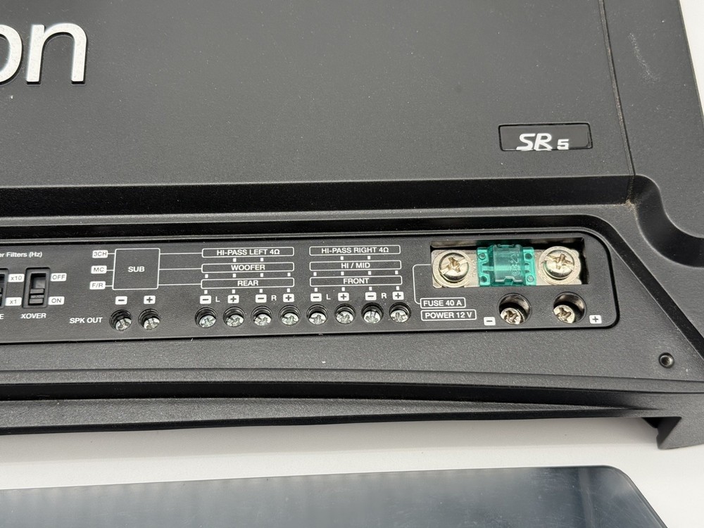 SR5 - Audison 5-Channel 540W Power Amplifier with Crossover - READ Description*
