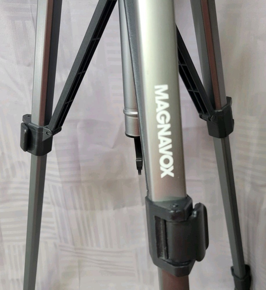 Magnovox 48" Tripod