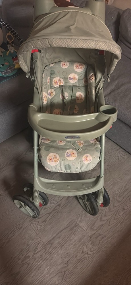 Vintage winnie the pooh stroller