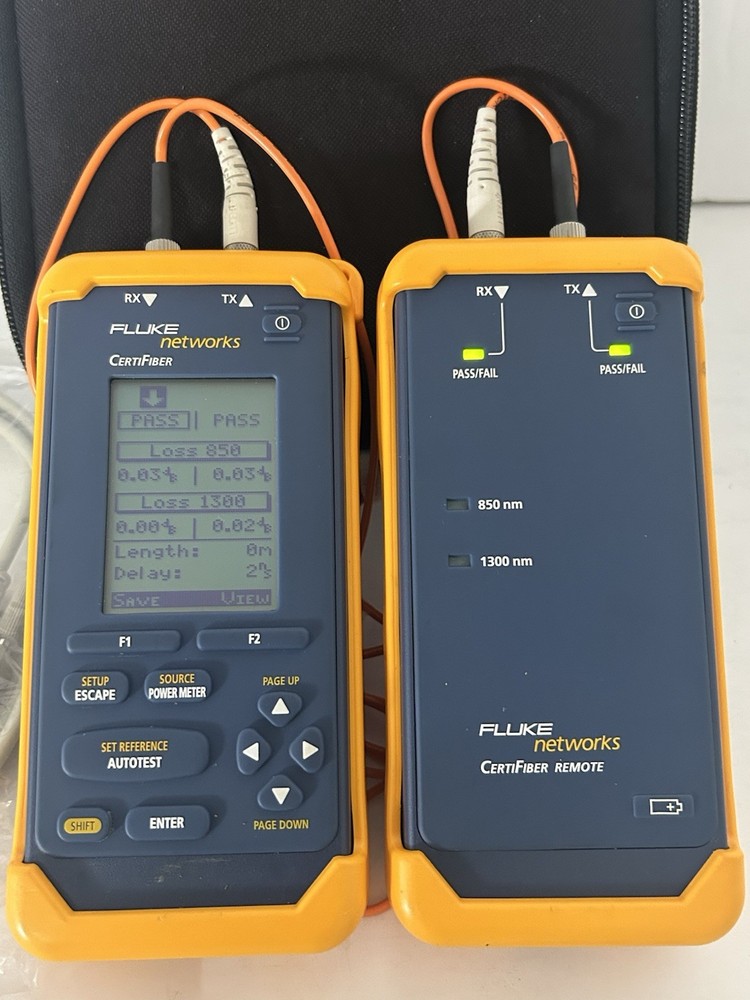 Fluke Networks Certifiber Advanced Multimode Fiber Optic Certification Tool-Case