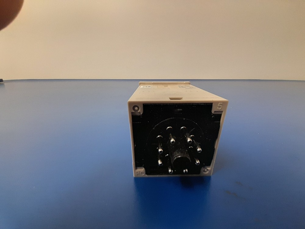 OMRON H3CA-8-AC100/110/120 Timer