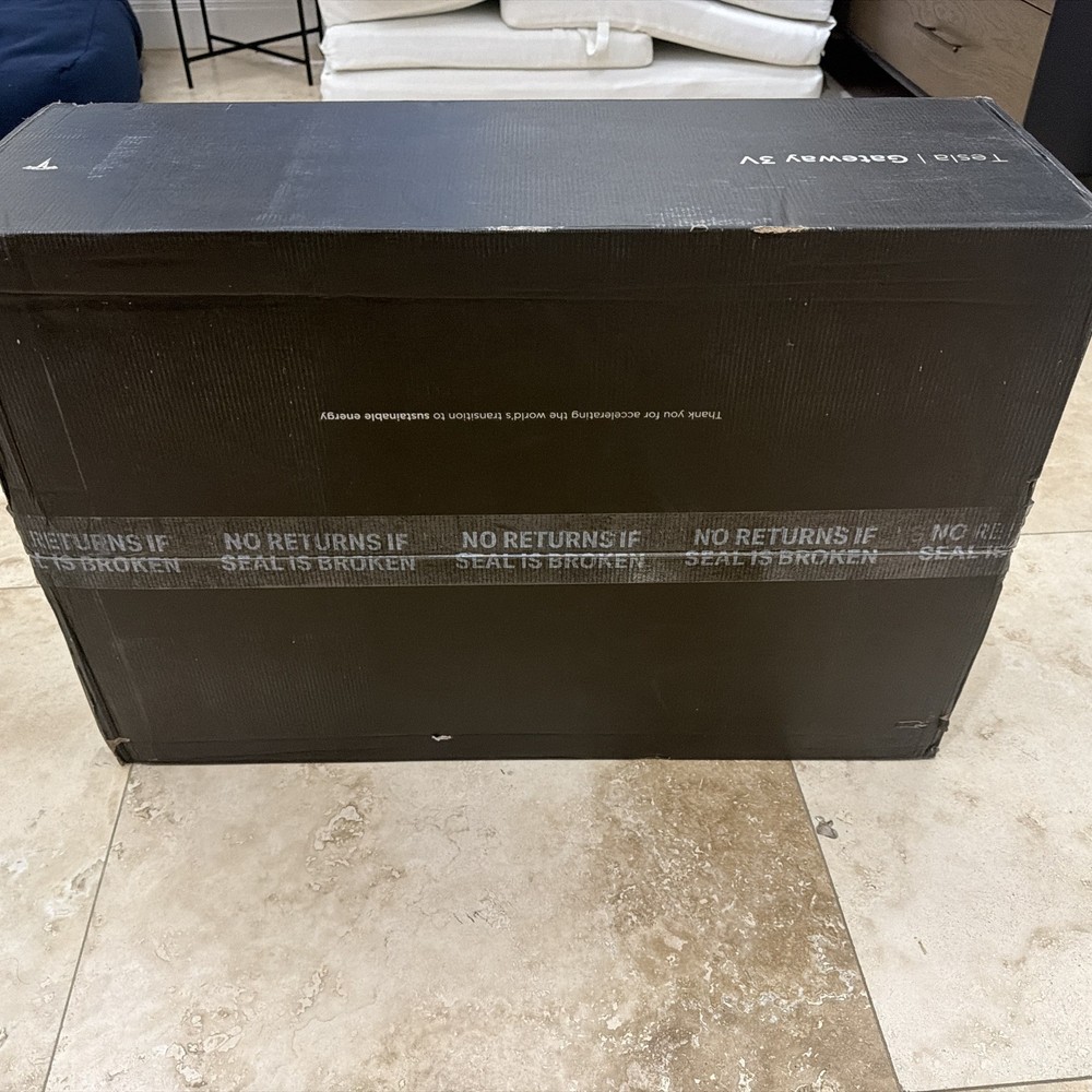New Tesla Gateway 3V Unopened Box