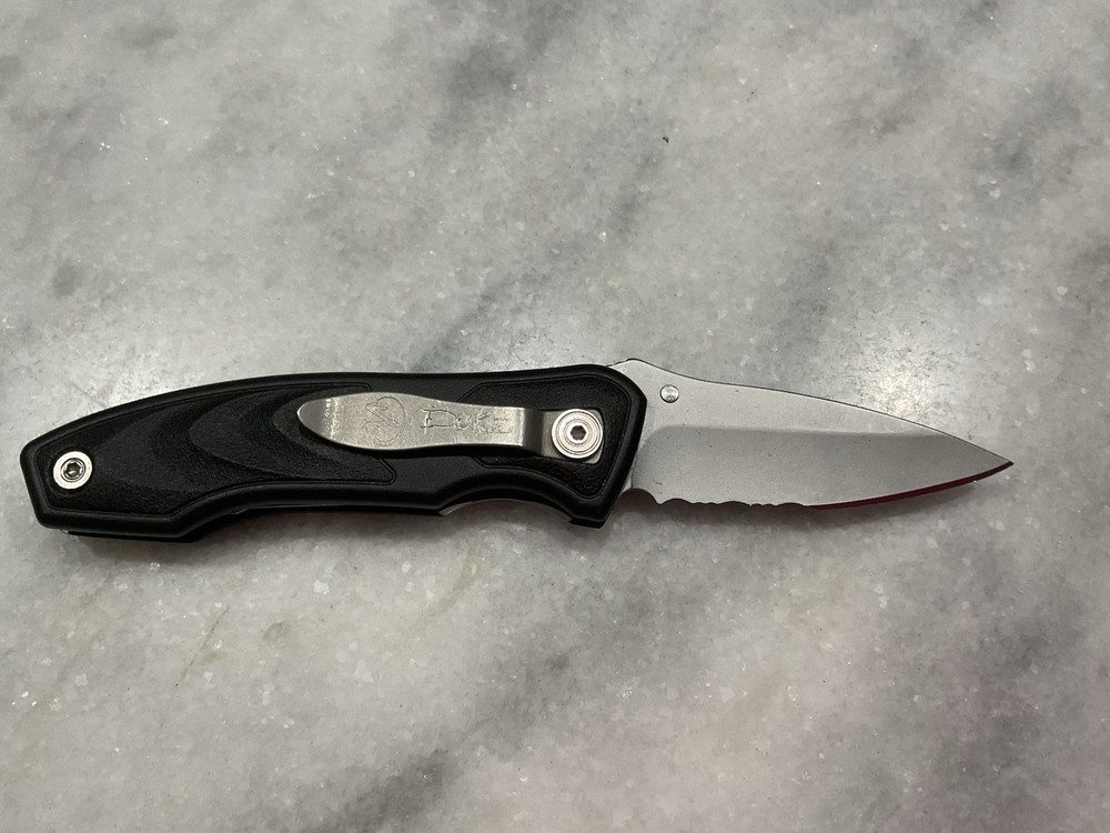 Leatherman Pocket Knife Black Plastic Handle
