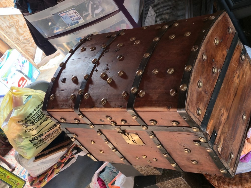 Jenny LIND STAGECOACH TRUNK