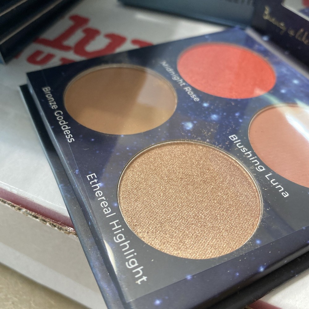 7 LASPLASH cosmetics - MOONLIGHT GLOW FACE PALETTE -blush, bronzer & highlight