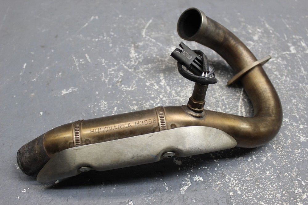 2012 HUSQVARNA TE449 OEM EXHAUST PIPE HEADER W/ O2 SENSOR