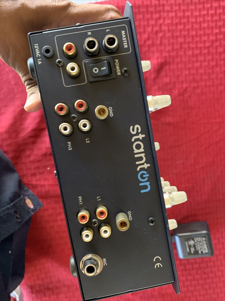 stanton sa.3 two channel DJ Mixer