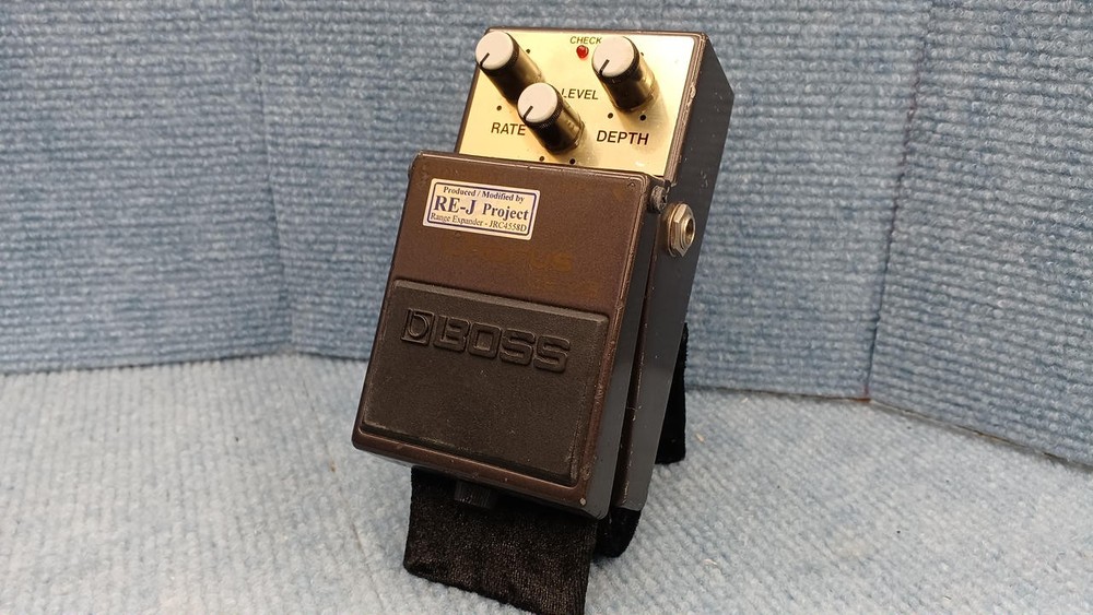 Boss/Re-J Project Ce-2B Mod Effector