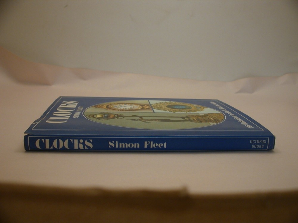 Book 2,164 – Clocks by Simon Fleet