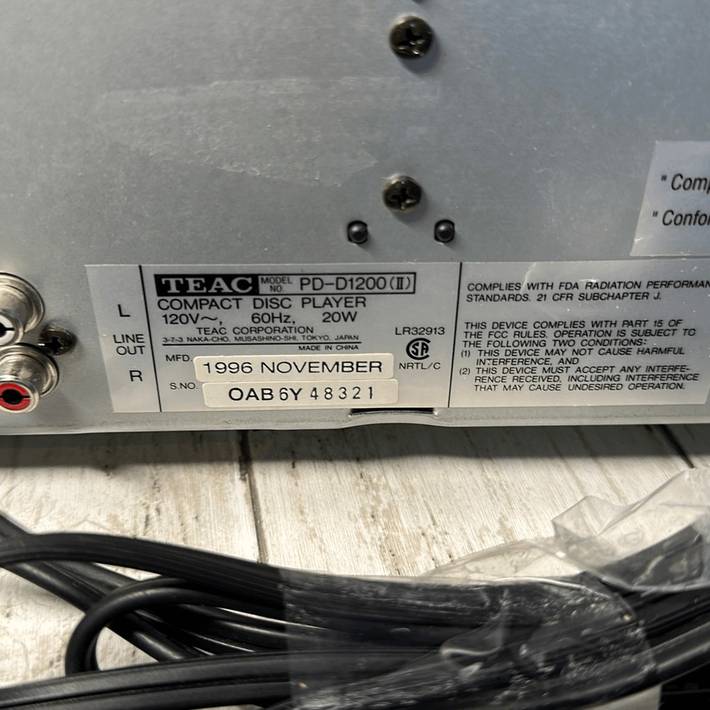 TEAC PD-D1200 Compact 5 Disk Multi CD Player No Remote Tested Works