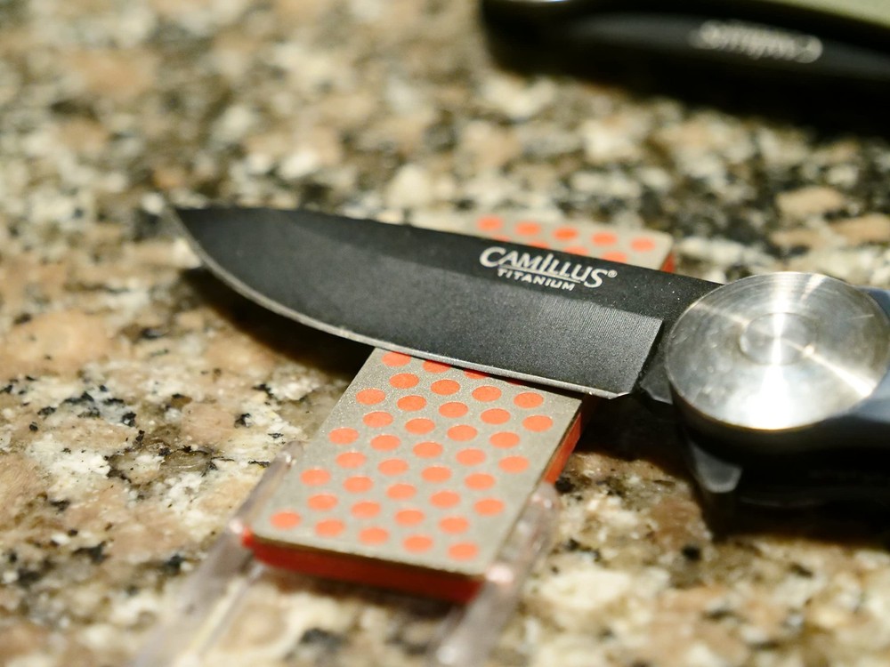 Diamond Machining Technology (DMT) Mini-Sharp Portable One Size, Red