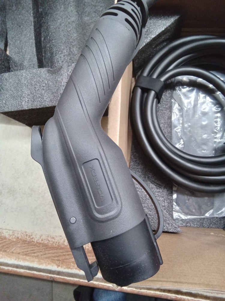 WOLFBOX Level 2 EV Charger E50 48 Amp w/ Smart Display RFID 25ft Cable