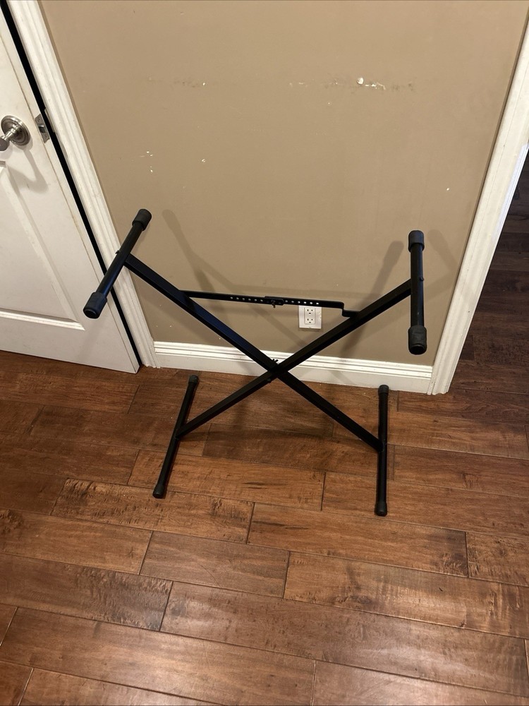 X Keyboard Stand