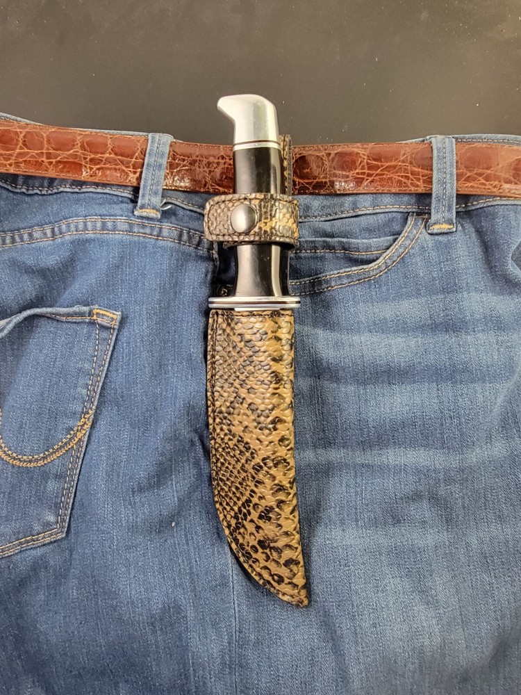 Buck Knives 119 Sheath Right Pull Authentic FAUX SAND BROWN PYTHON SKIN leather