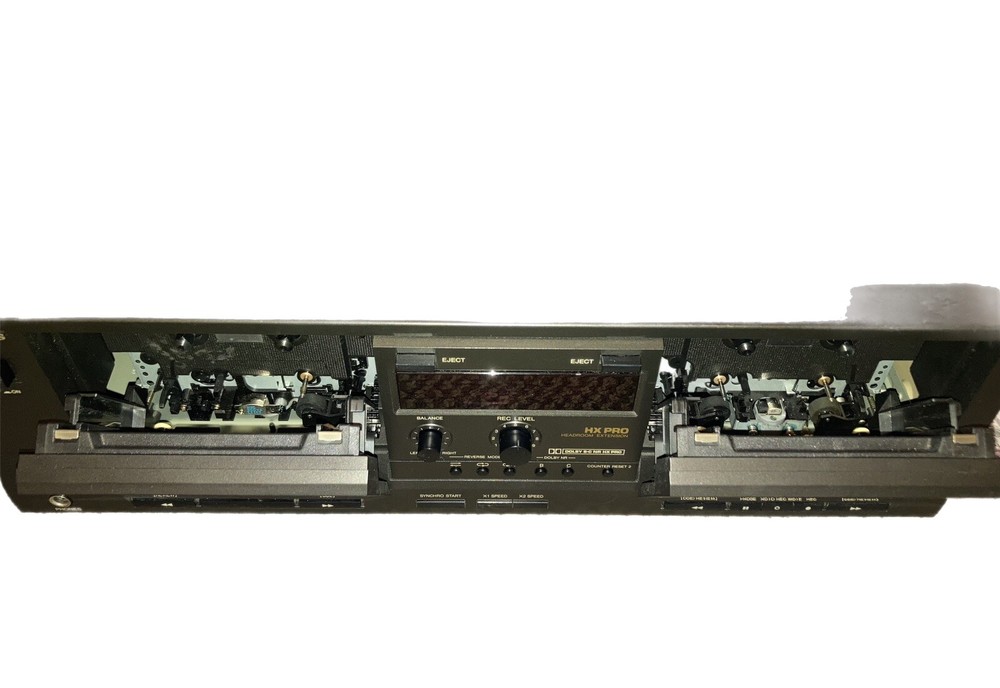 TECHNICS RS-T9023 Dual Cassette Deck. Deck 1 Is Not Working. Deck 2 Works.