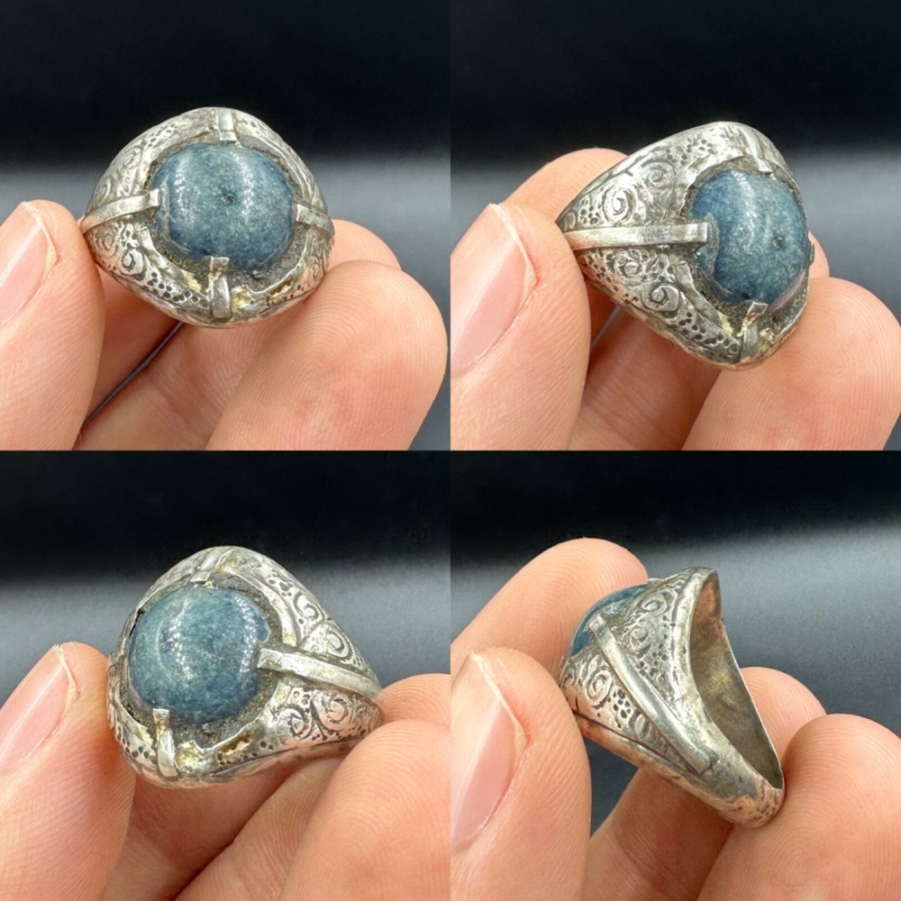 Wonderful unique ancient Roman solid silver gem stone ring