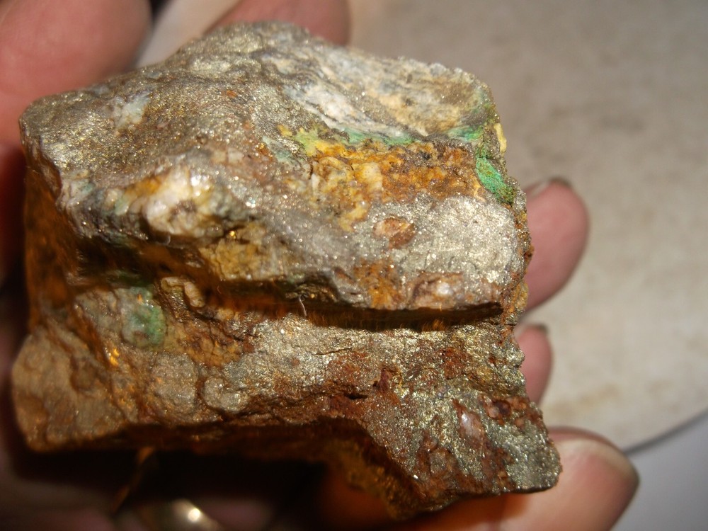 Gold, silver, copper, 200 grams samples ,ore high grade .