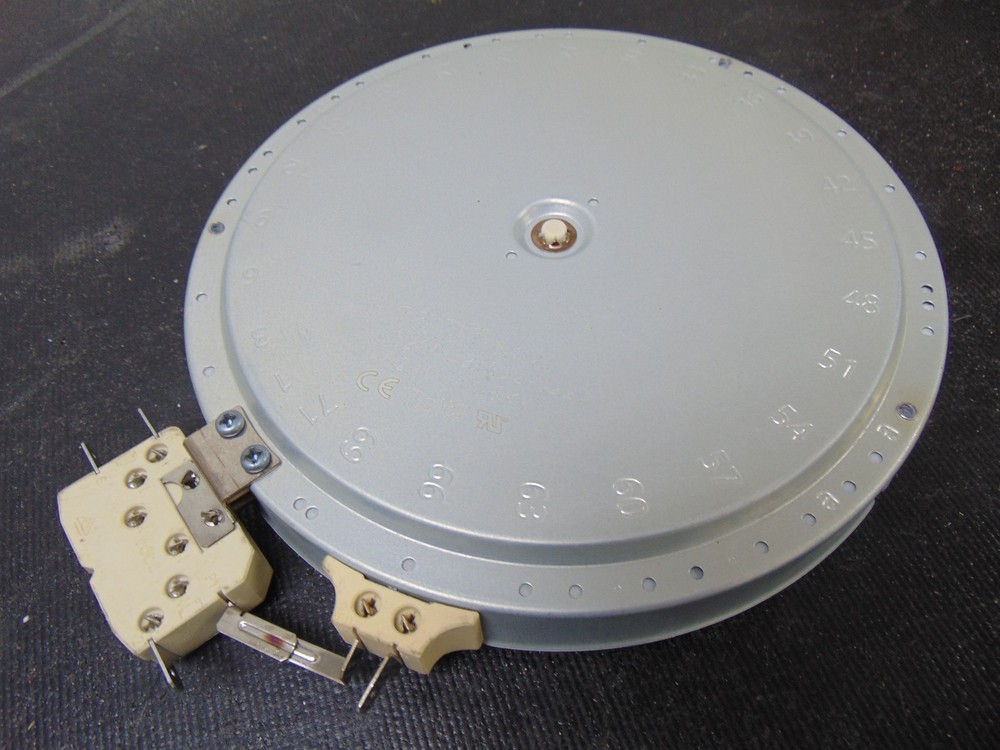 Element Range EER34MSCB 8" Surface Element JT200112