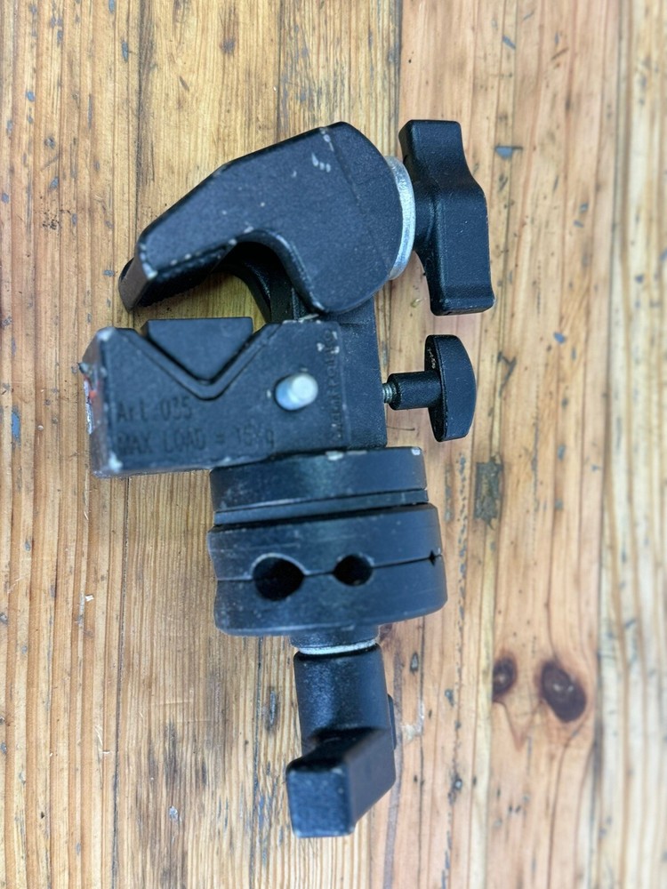 Avenger Super Clamp Grip Head, Black #D230