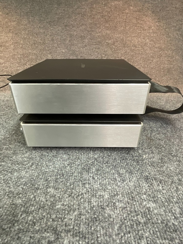 Philips MCD718/37 Micro Theatre System DVD Player Tuner Amplifier