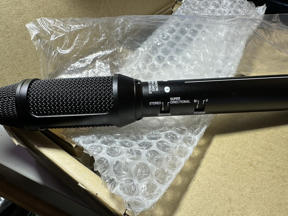 JVC Stereo Super Directional Microphone MV-P612U