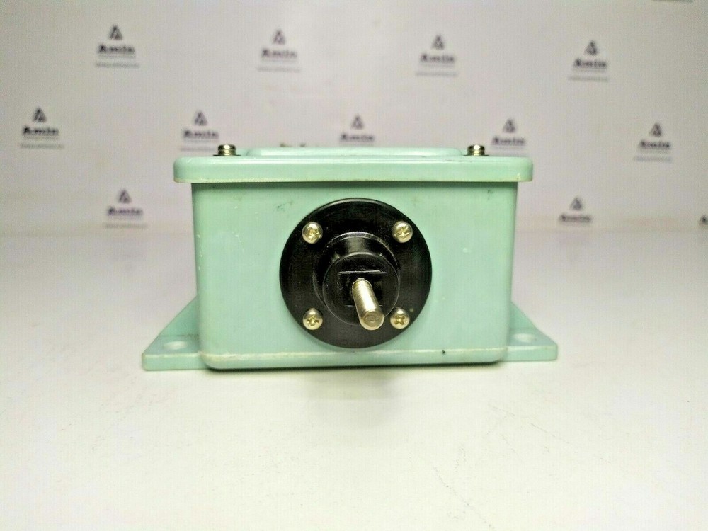JRC Maching Box NFG-13Y Antenna Coupler - New
