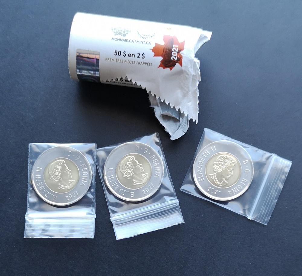 *** CANADA  TOONIE  2021 ***  ***  FROM  MINT  ROLL ***