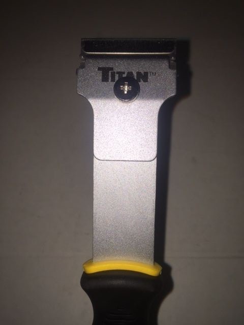 NEW TITAN MULTI PURPOSE HEAVY DUTY OFFSET REPLACEABLE RAZOR BLADE PAINT SCRAPER