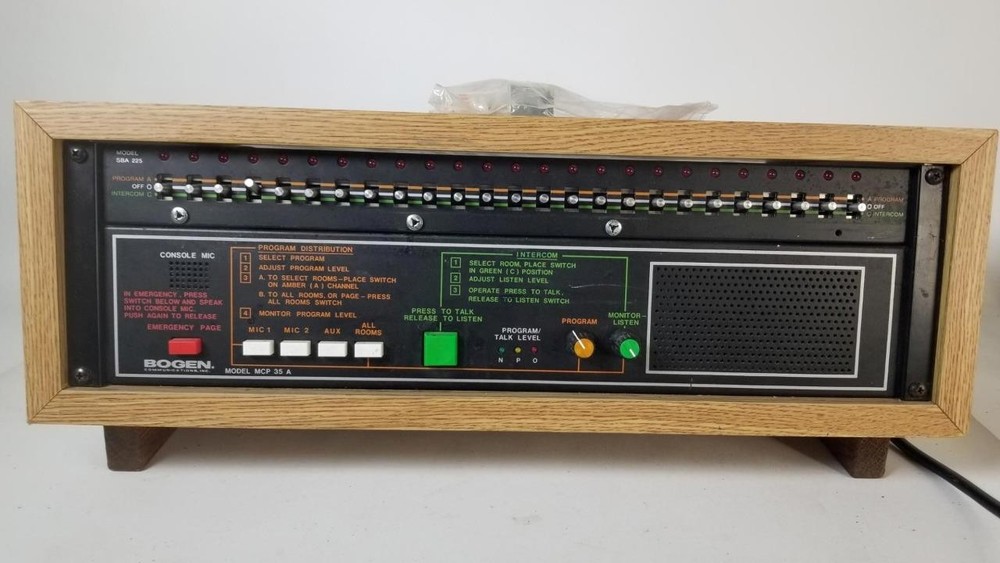 Bogen P135A Switchbank Desktop Intercom With SBA225 and MCP35A