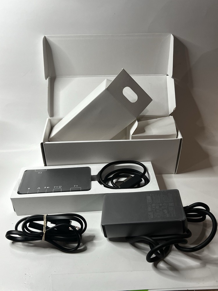 DESKTOP POWERHOUSE: New-In-Box Microsoft Surface Dock 2 READ DESCRIPTION