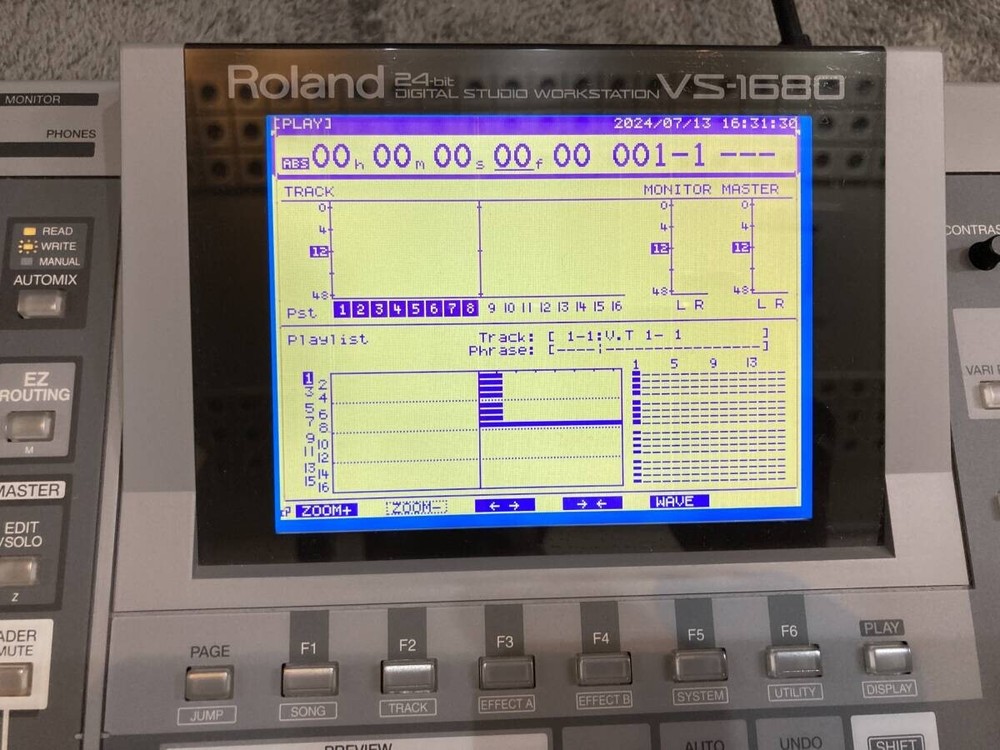 Roland VS-1680 Digital multitrack recorder Recording Studio Workstation