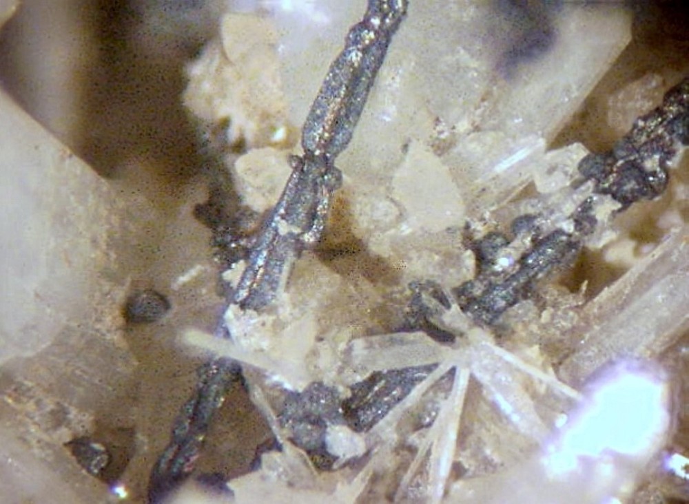 NATIVE SILVER & CERUSSITE - Sherman Mine, Kellogg, IDAHO