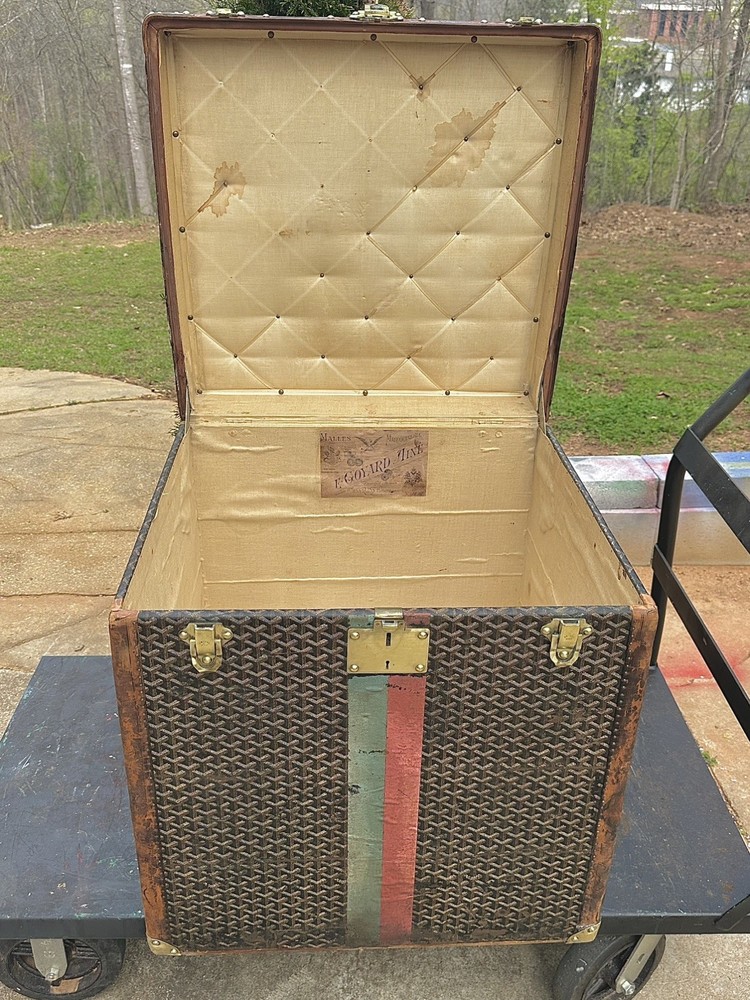 Antique Goyard Hat Cube Trunk Chevron Pattern