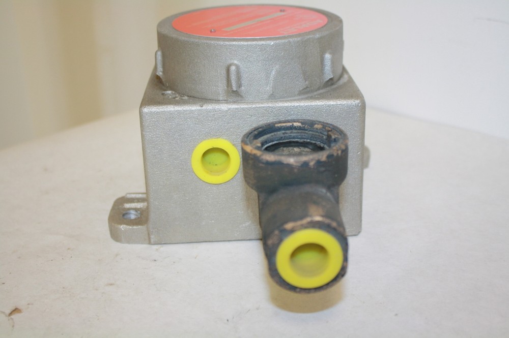 ADALET XJD OUTLET BOX