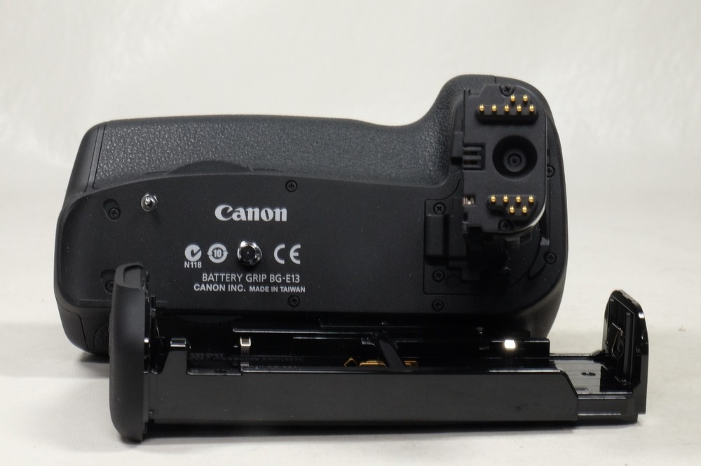 Canon BG-E13 Battery Grip for EOS 6D Camera Body