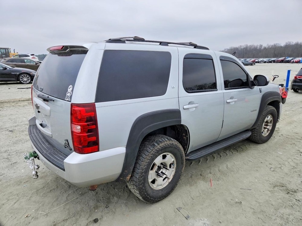 Fuse Box Engine Fits 10-14 ESCALADE 5001967