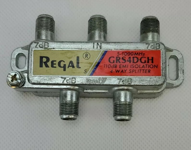 Regal GRS4DGH 4-Way Splitter