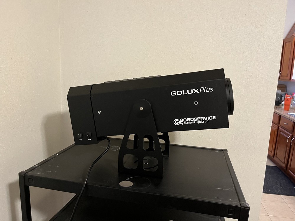GOLUX PLUS Large Scale Architectural Gobo Projector - 82k lm