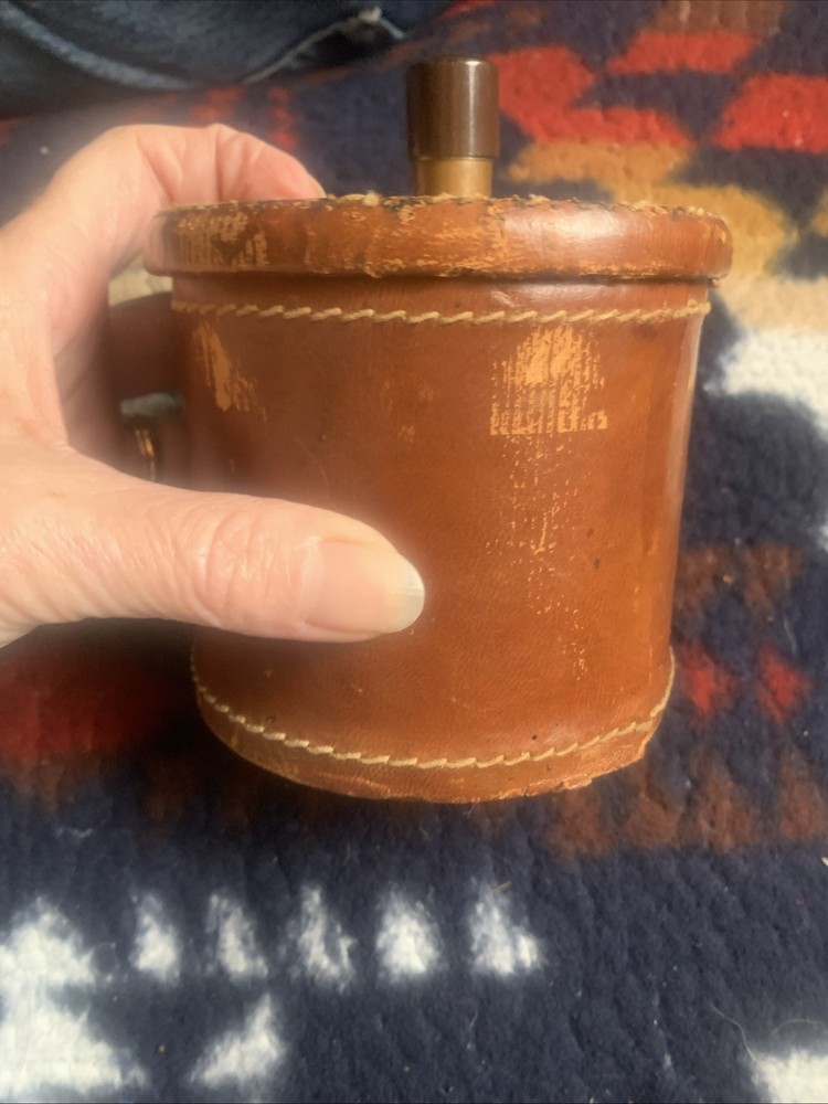Vintage Roson Cigarette Dispenser With Lighter