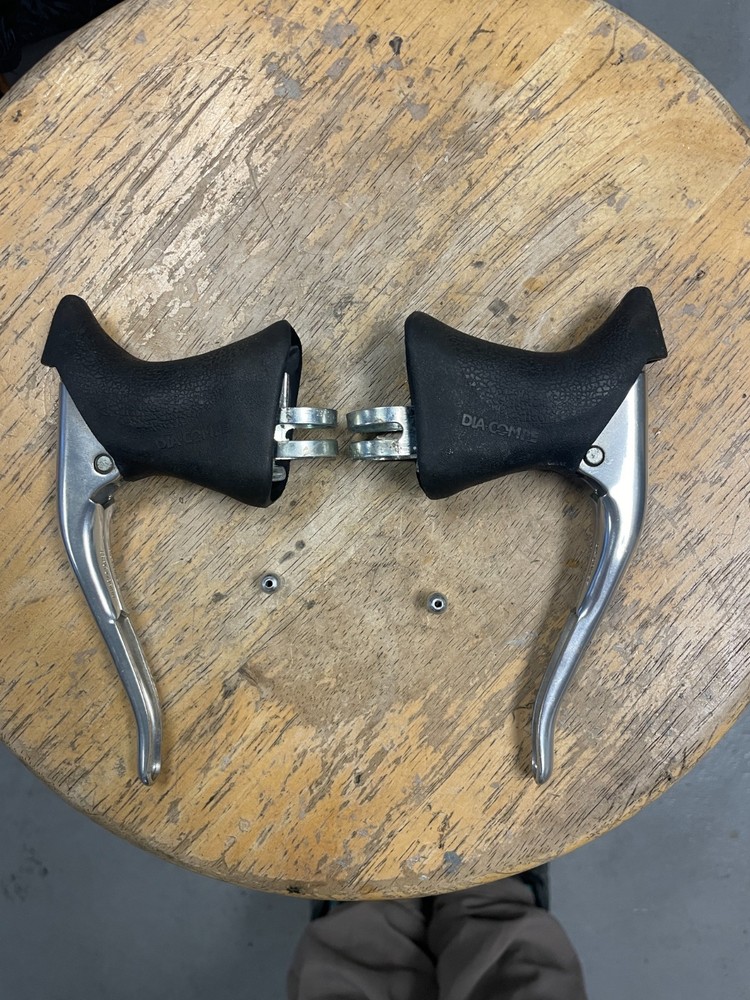 dia compe brs radius levers