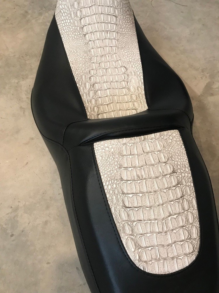 2006-2007 Harley Street Glide (Seat Cover Only)